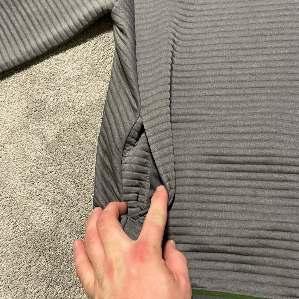 L.L. Bean Gray Ribbed Crewneck with Green Trim - Picture 10 of 16
